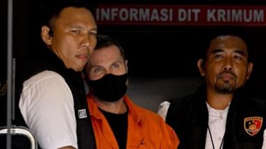 Deportation of Scottish crime kingpin Steven Lyons delayed by Indonesian authorities