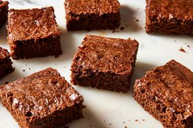 close up on a few vegan brownies 